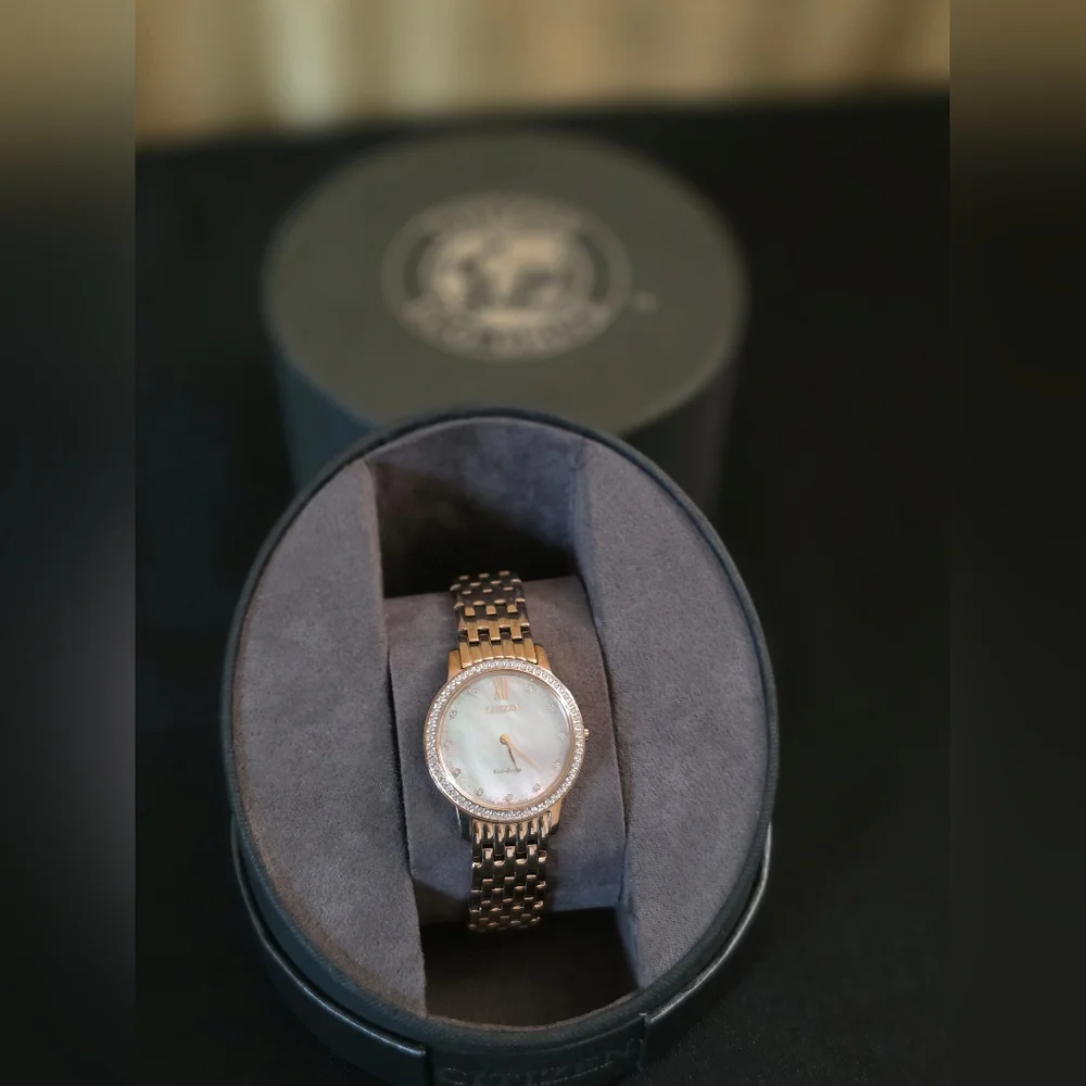 Citizen Ladies Eco Drive Strawberry Gold Watch EUC - Picture 2 of 16